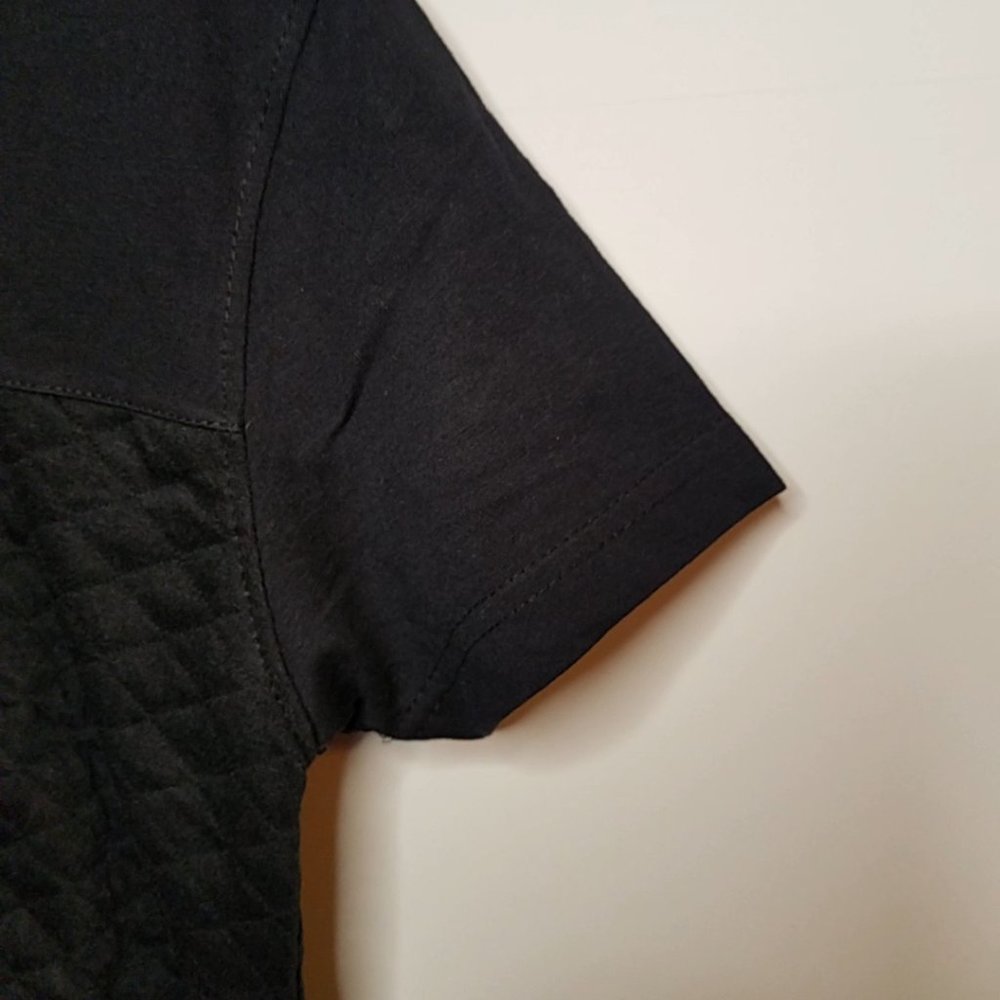 Henry & William Black Short Sleeve Hoodie T-Shirt with Zipper Across Chest - Picture 7 of 8